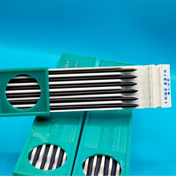 ✏️ Vintage Berol Eagle Turquoise 2376 Blue Drafting Leads – NOS Lot of 7 Tubes - Picture 1 of 3